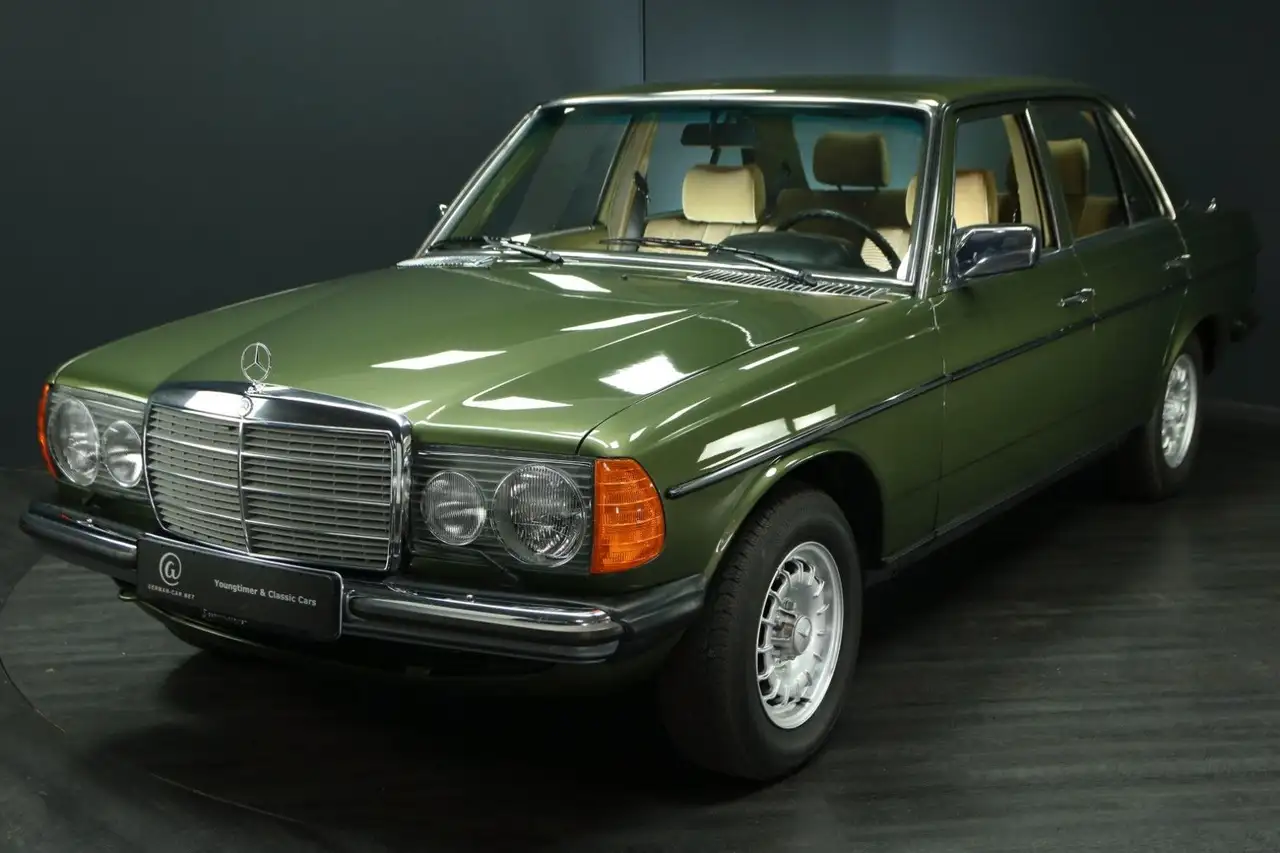 Mercedes-Benz 300 D Automatik, Klima, Velours, Airbag !, foto 1