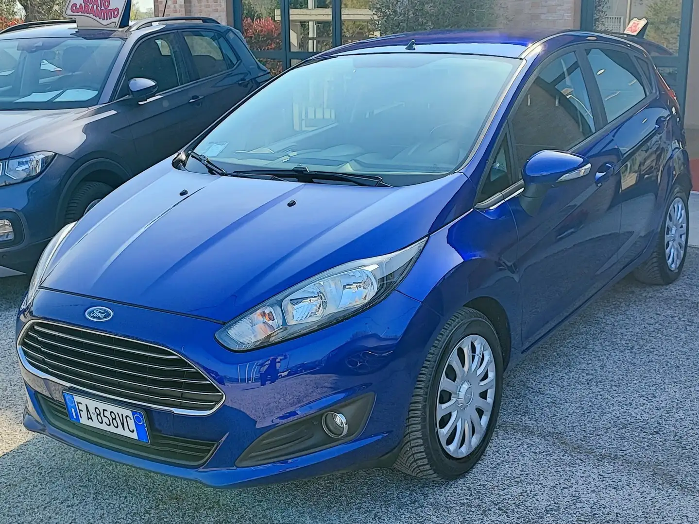 Ford Fiesta Fiesta 5p 1.5 tdci  75cv E6 Bleu - 2