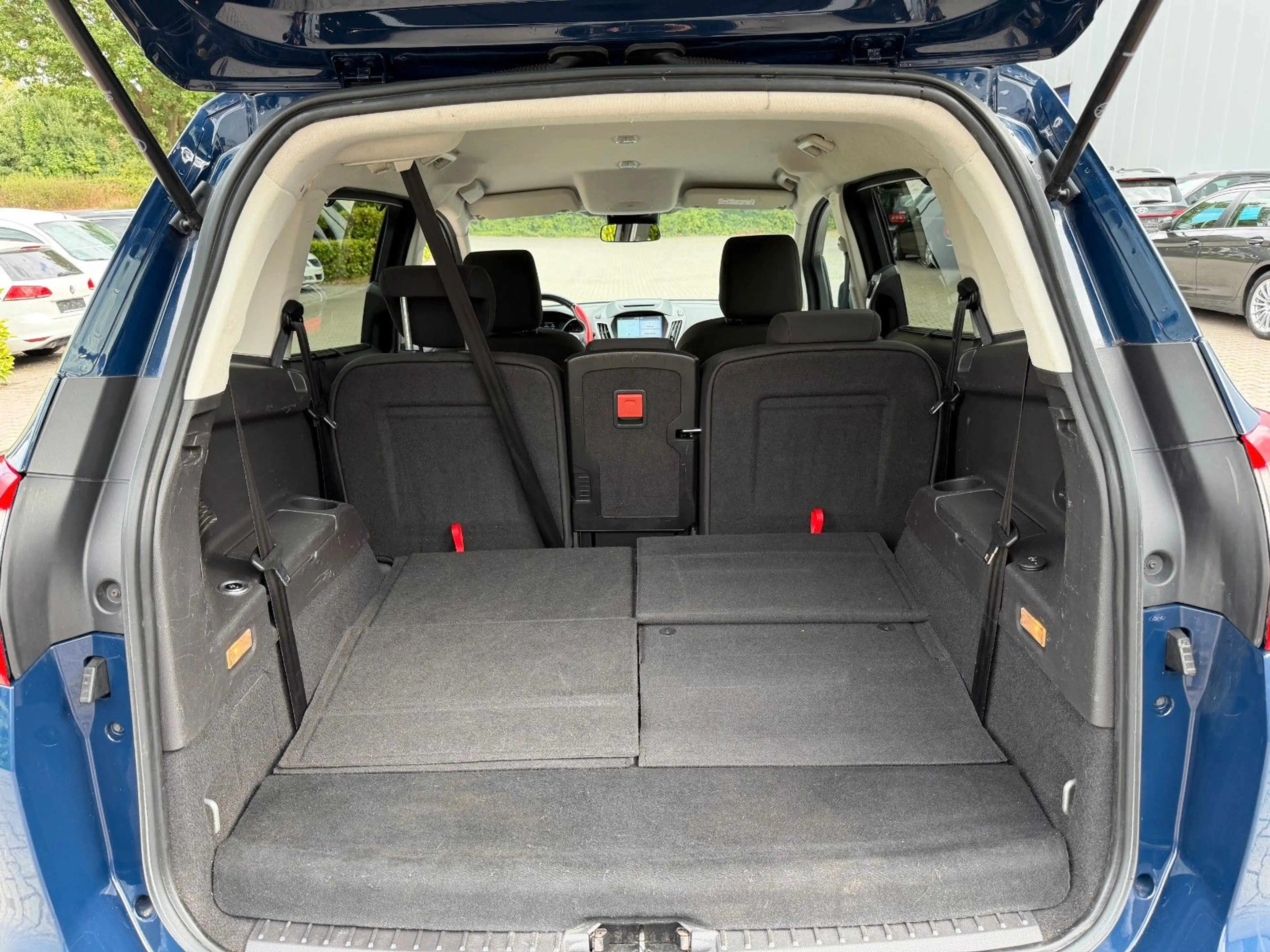 Ford Grand C-Max Cool & Connect Garantie* 7Sitzer* — photo 13