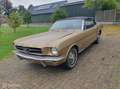 Ford Mustang Cabriolet - thumbnail 2