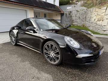 911 Carrera 4 Coupé DSG Approved