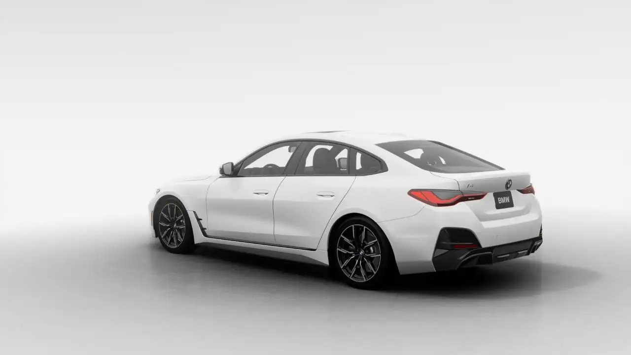 BMW i4 снимка BMW i4