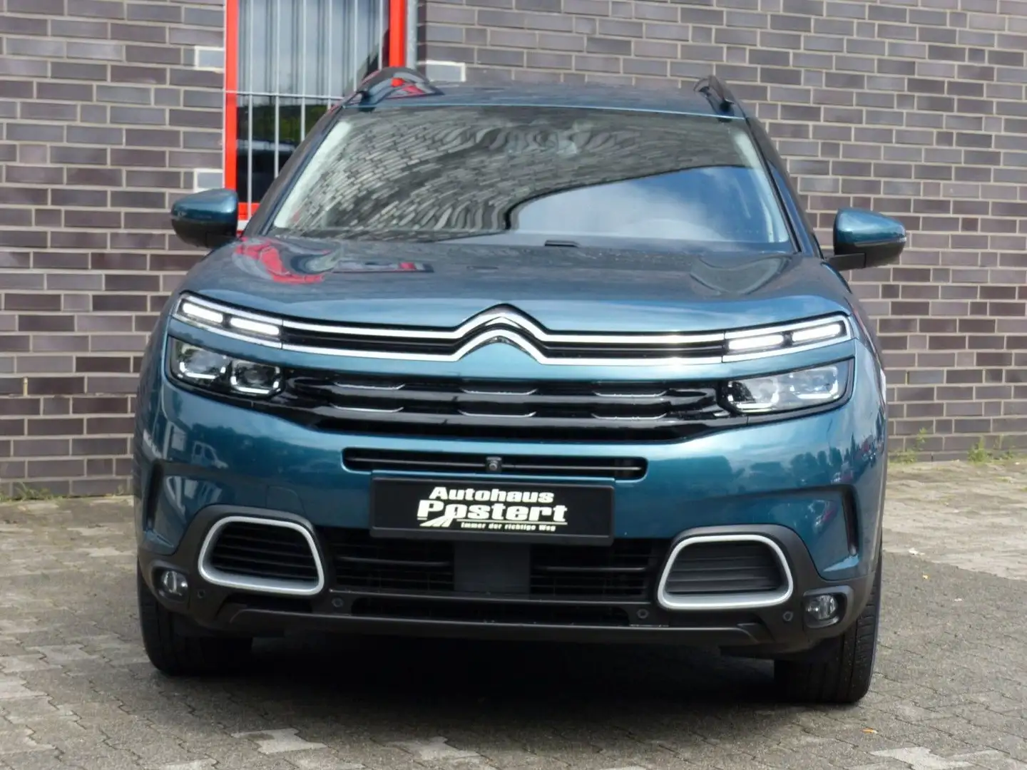 Citroen C5 Aircross Shine1,6 Pure Tech AHK Style Paket Blau - 2