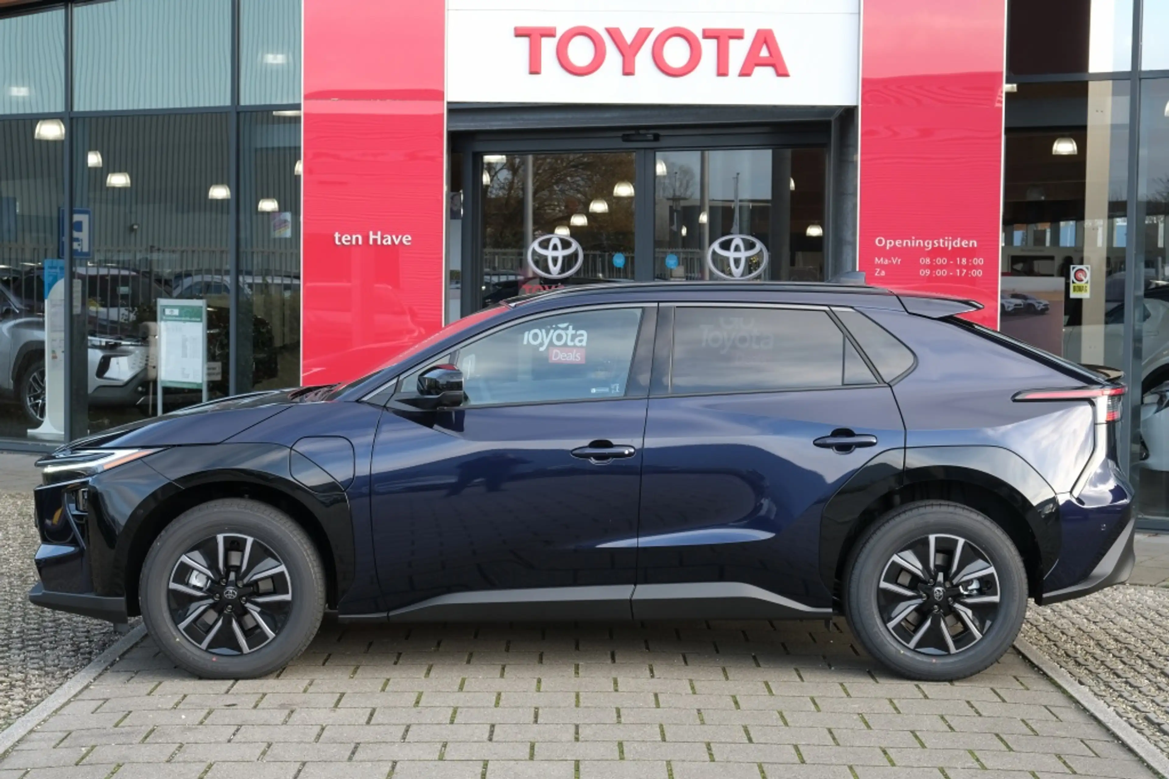 Toyota bZ4X Executive 73 kWh Automaat | Apple carplay / Androi — photo 9