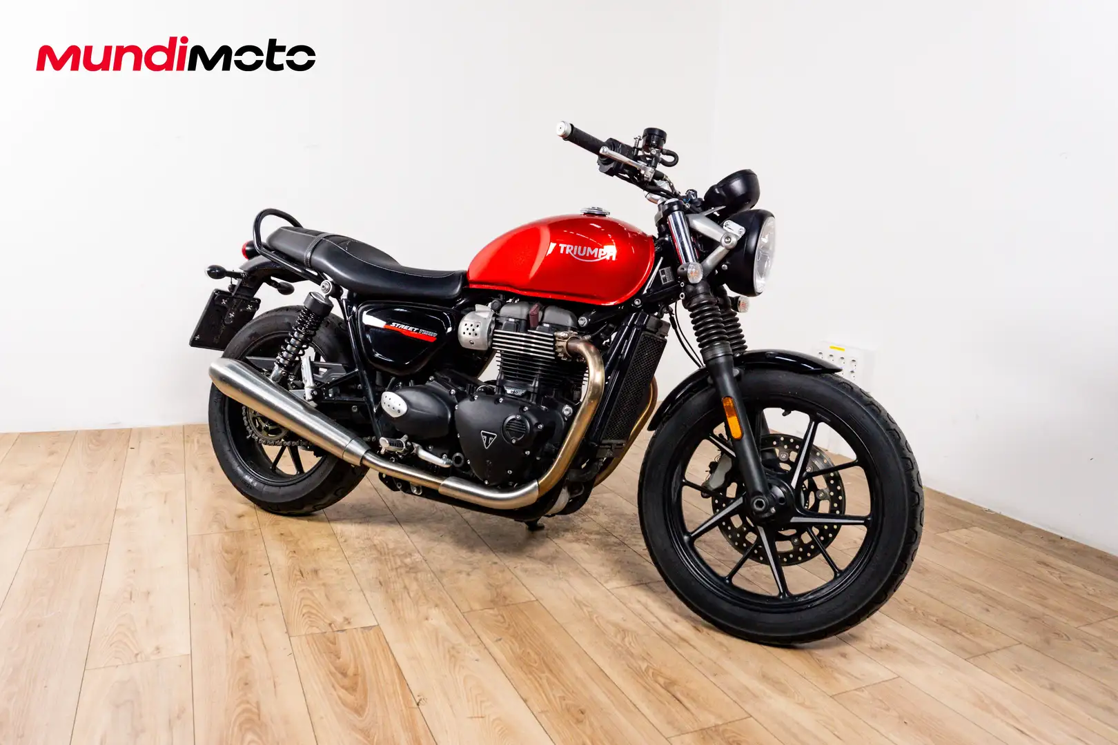 Triumph Street Twin - 2