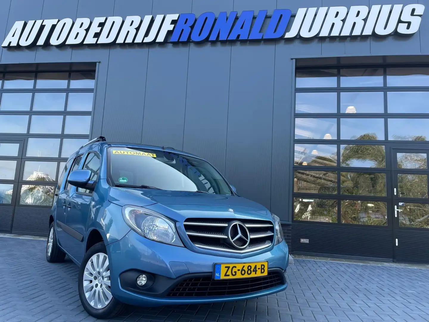 Mercedes-Benz Citan 112 Ambiente Automaat/Benzine/5Persoons/Trekhaak/D Bleu - 2