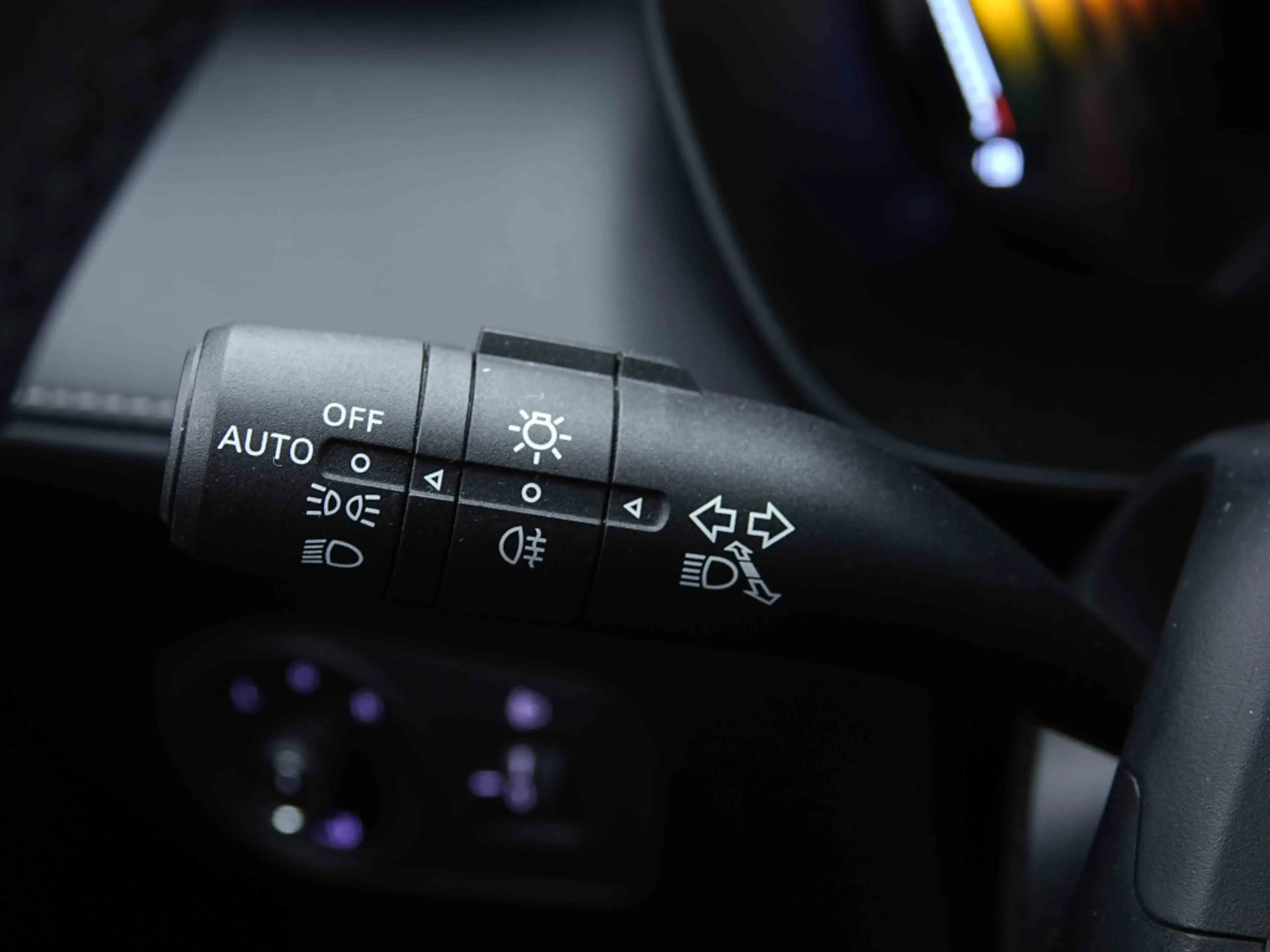 MG ZS Hybrid+ 194 AUT | Luxury | Leather | 360Cam | GPS | Heated Seats | ALU18 — photo 14