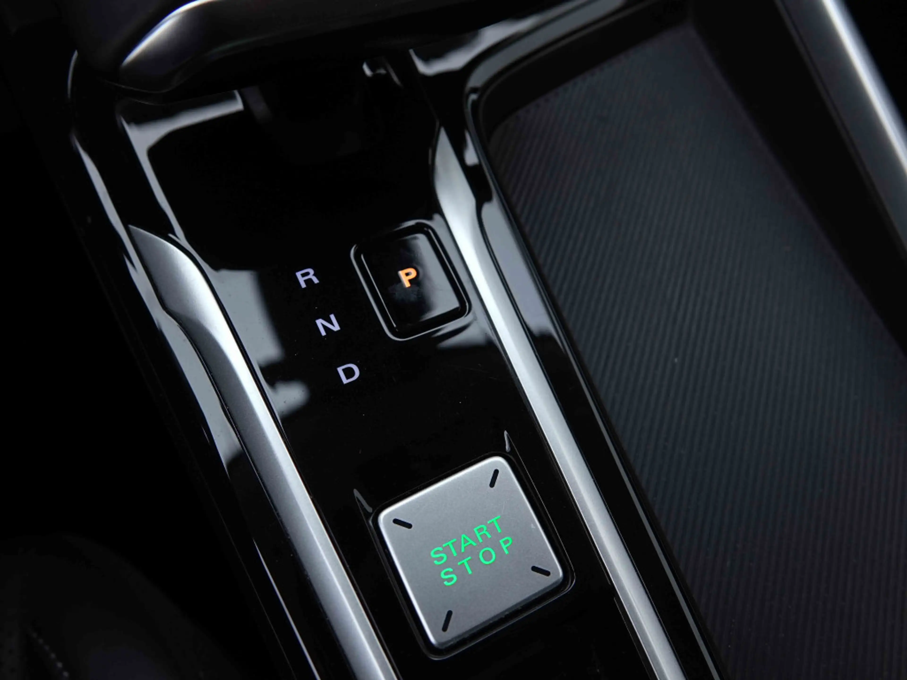 MG ZS Hybrid+ 194 AUT | Luxury | Leather | 360Cam | GPS | Heated Seats | ALU18 — photo 12