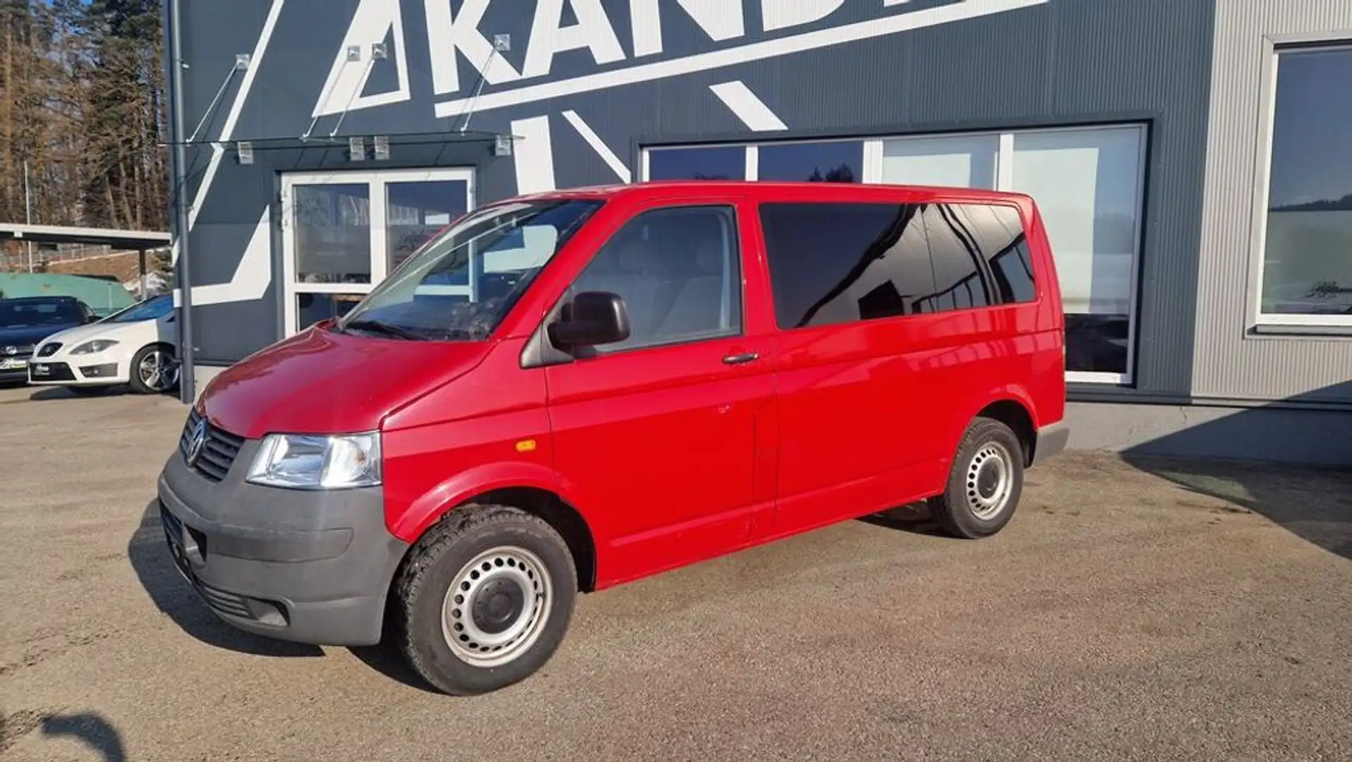 Volkswagen T5 Kombi TDI ''9-Sitzer'' Rot - 2