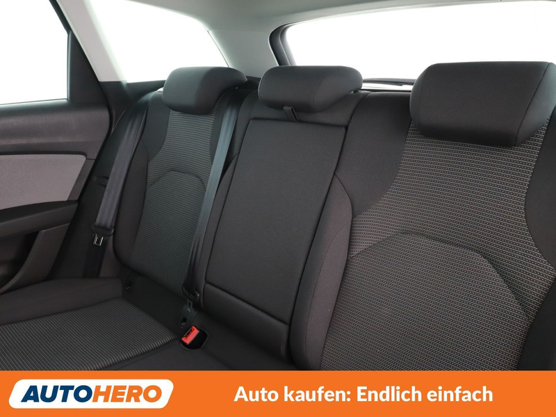 SEAT Leon 1.0 TSI Style — photo 14