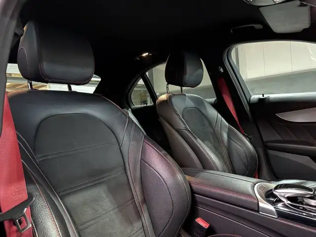 Mercedes-Benz C Class view 13