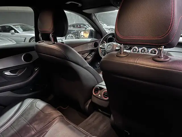 Mercedes-Benz C-Class view 16