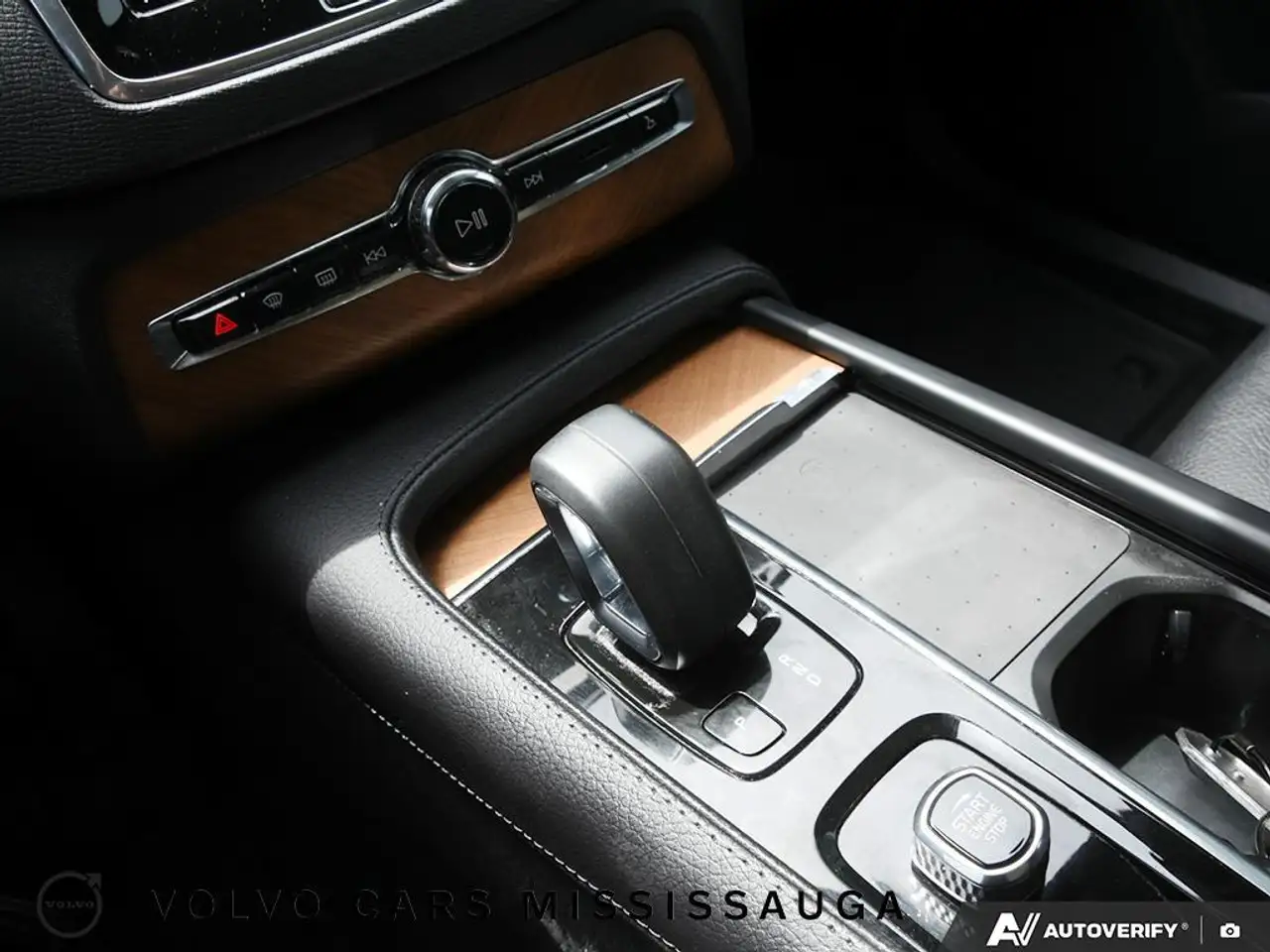 Volvo XC90 снимка Volvo XC90
