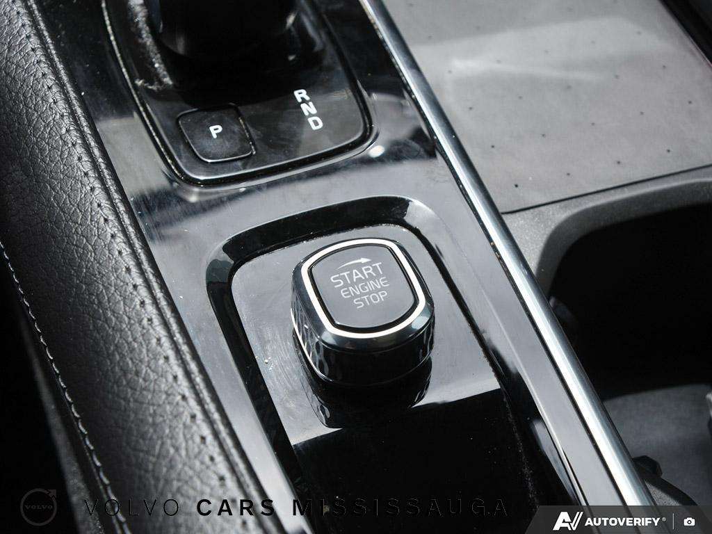 2022 Volvo XC90 Inscription Expression Plug-In Hybrid thumb 27