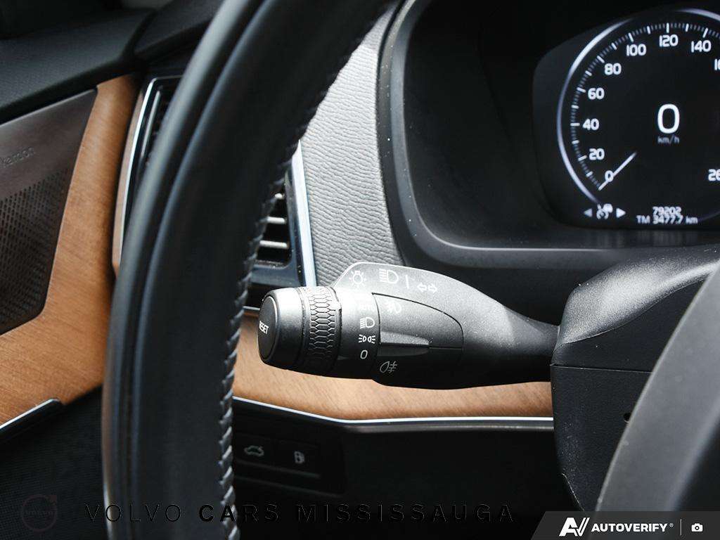 2022 Volvo XC90 Inscription Expression Plug-In Hybrid thumb 16