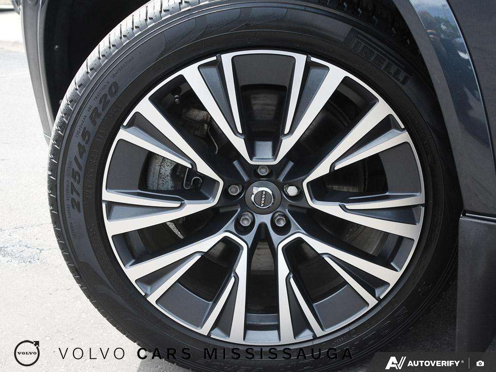 2022 Volvo XC90 Inscription Expression Plug-In Hybrid thumb 6