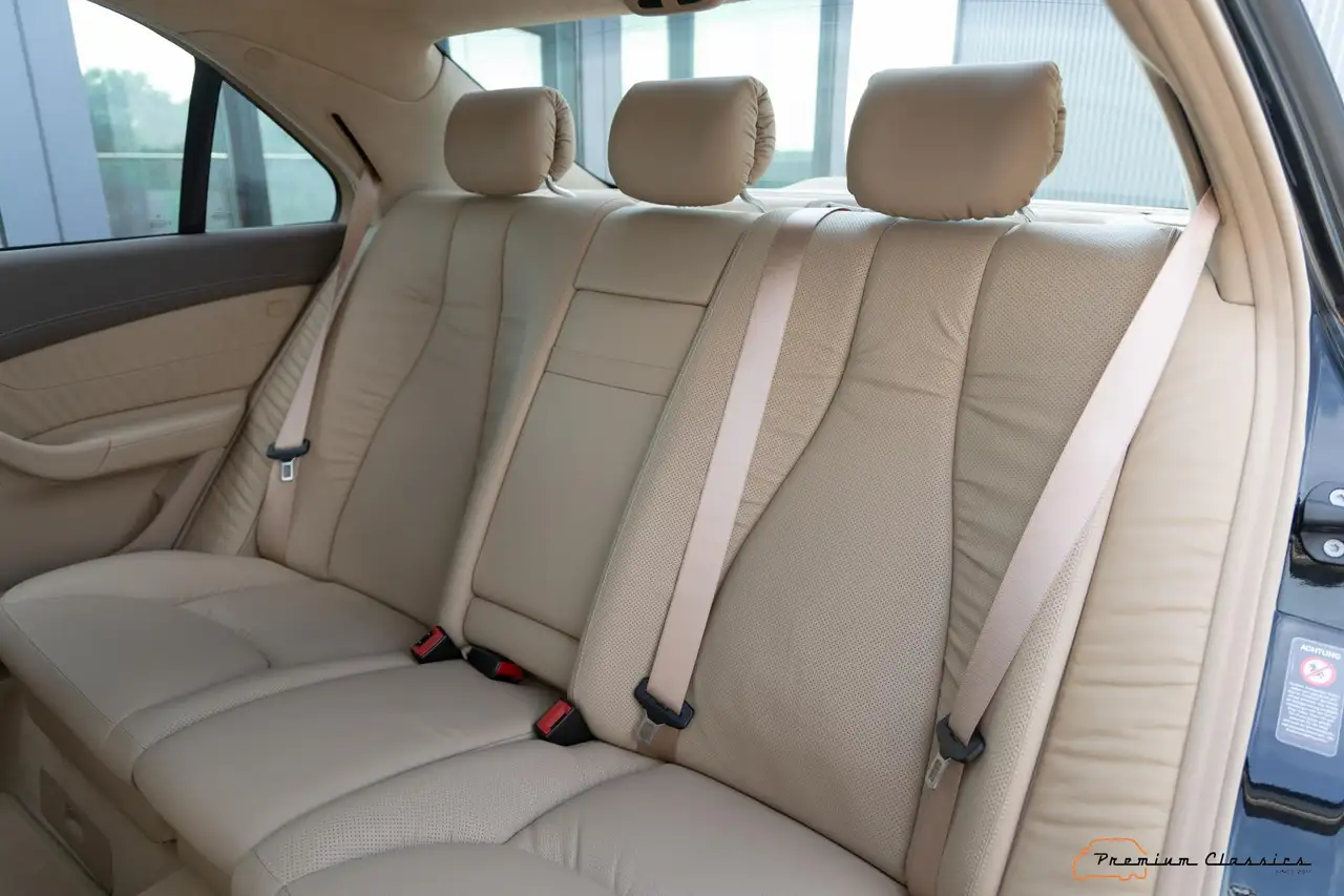 Mercedes-Benz S 600 Lang W220 | 40.000KM | 1st Paint | New Condition |, foto 8