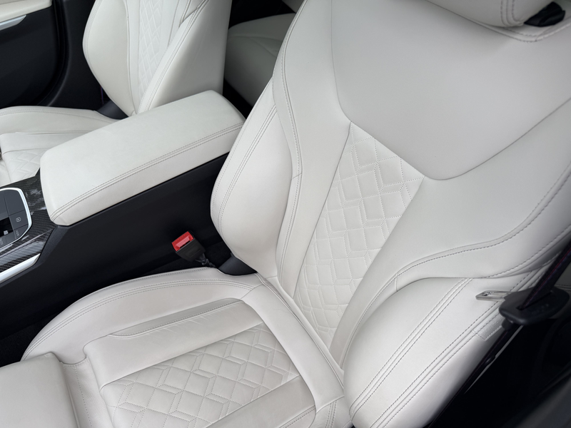 BMW 340 M340i xDrive Touring — photo 8