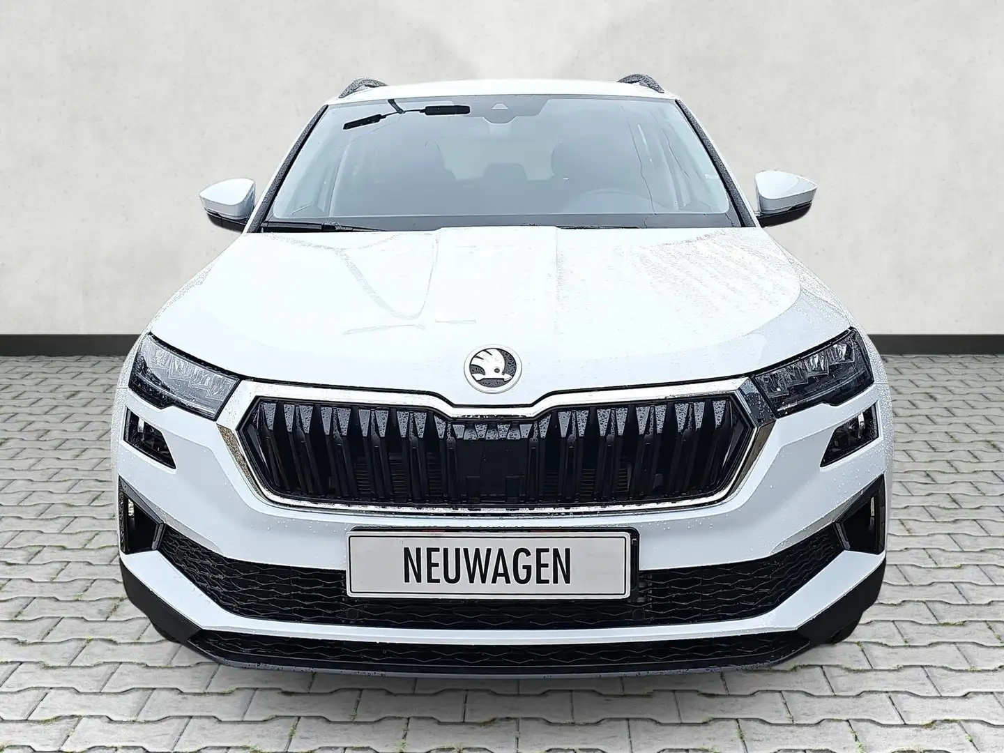Skoda Karoq Selection 1.5 TSI DSG Navi / ACC Kamera 110 kW ... Weiß - 2
