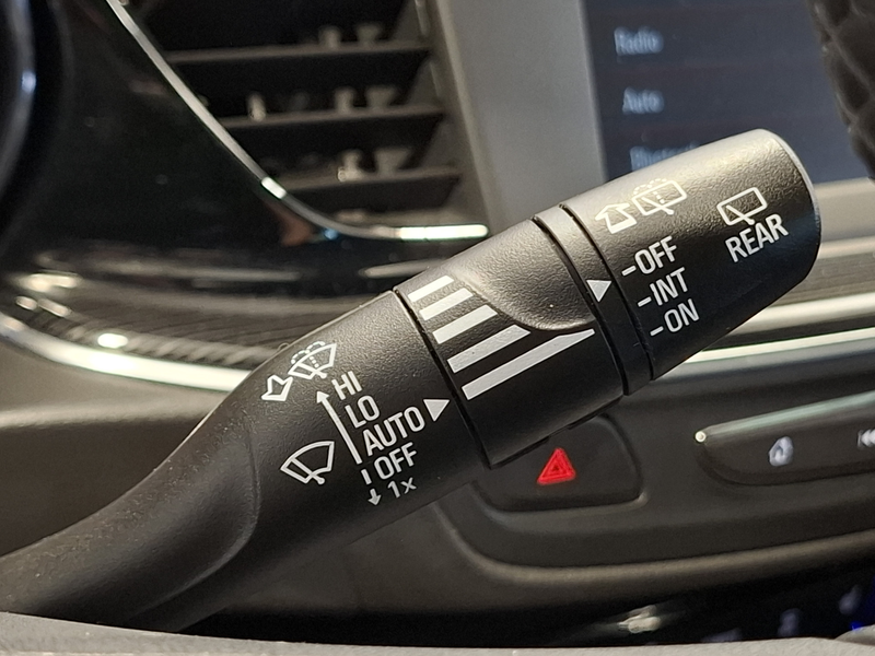 Opel Insignia Sports Tourer 1.5 Turbo Business Executive | Navig — photo 32