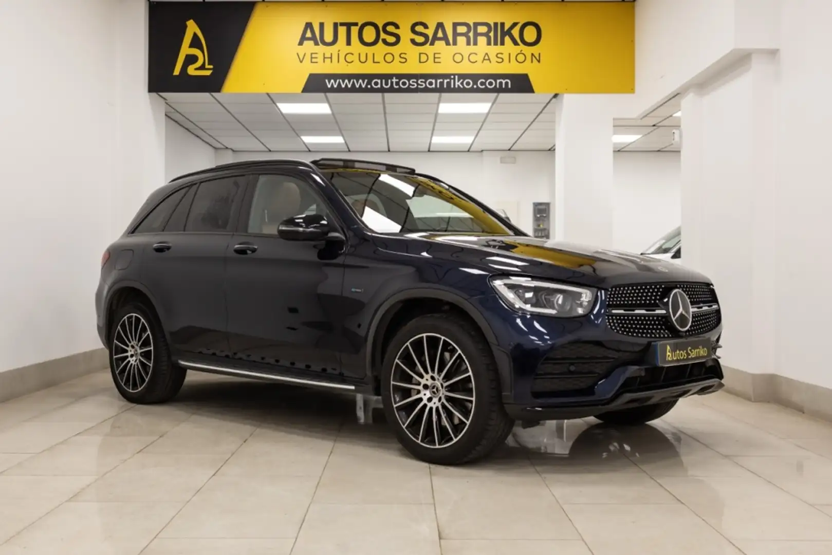 Mercedes-Benz GLC 300 300e 4Matic 9G-Tronic Bleu - 1