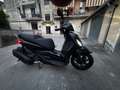 Piaggio Beverly 300 DEEP BLACK ABS-ASR - thumbnail 3