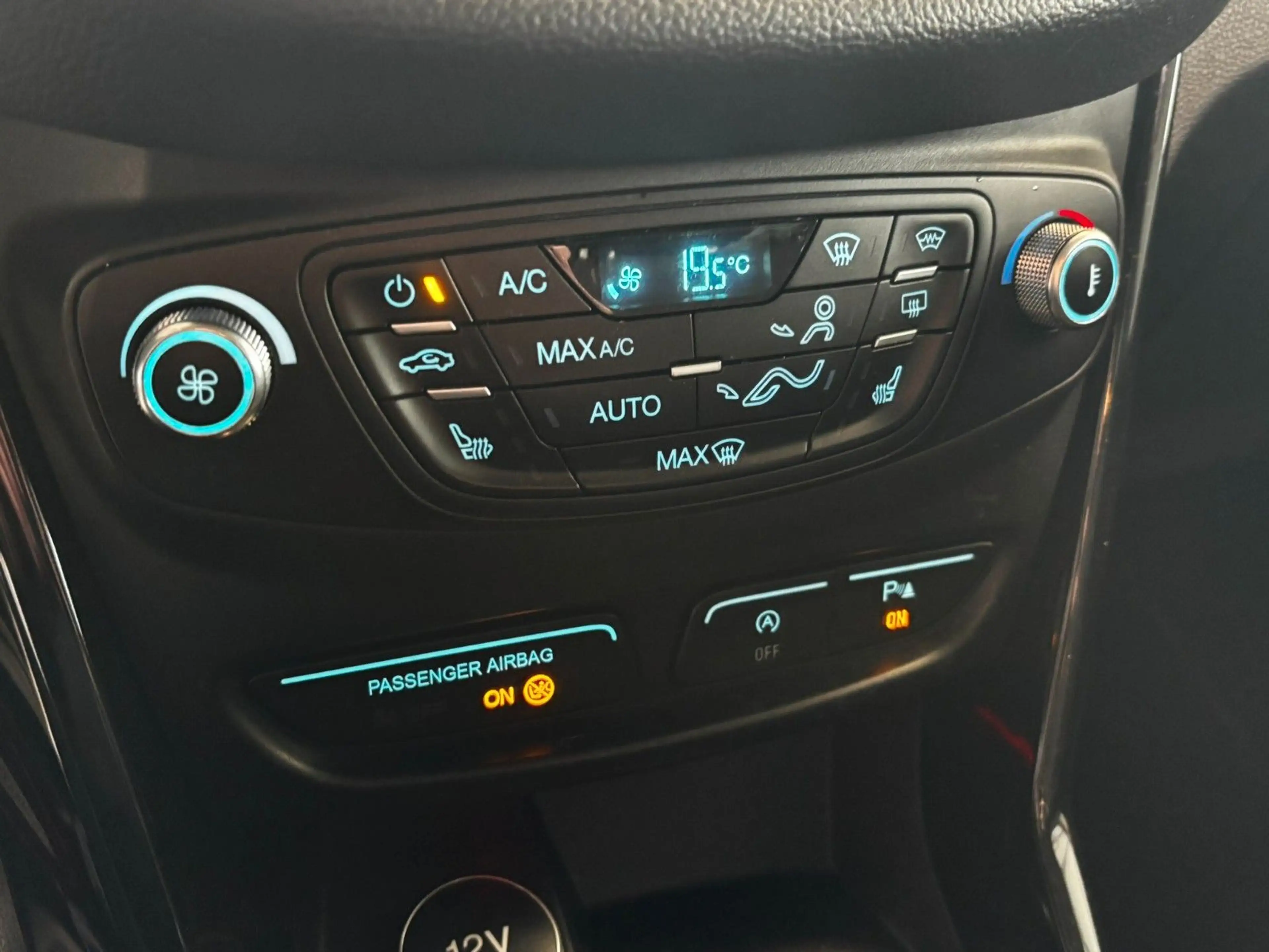 Ford B-Max B-MAX Titanium 120 PS Neuer Motor — photo 21