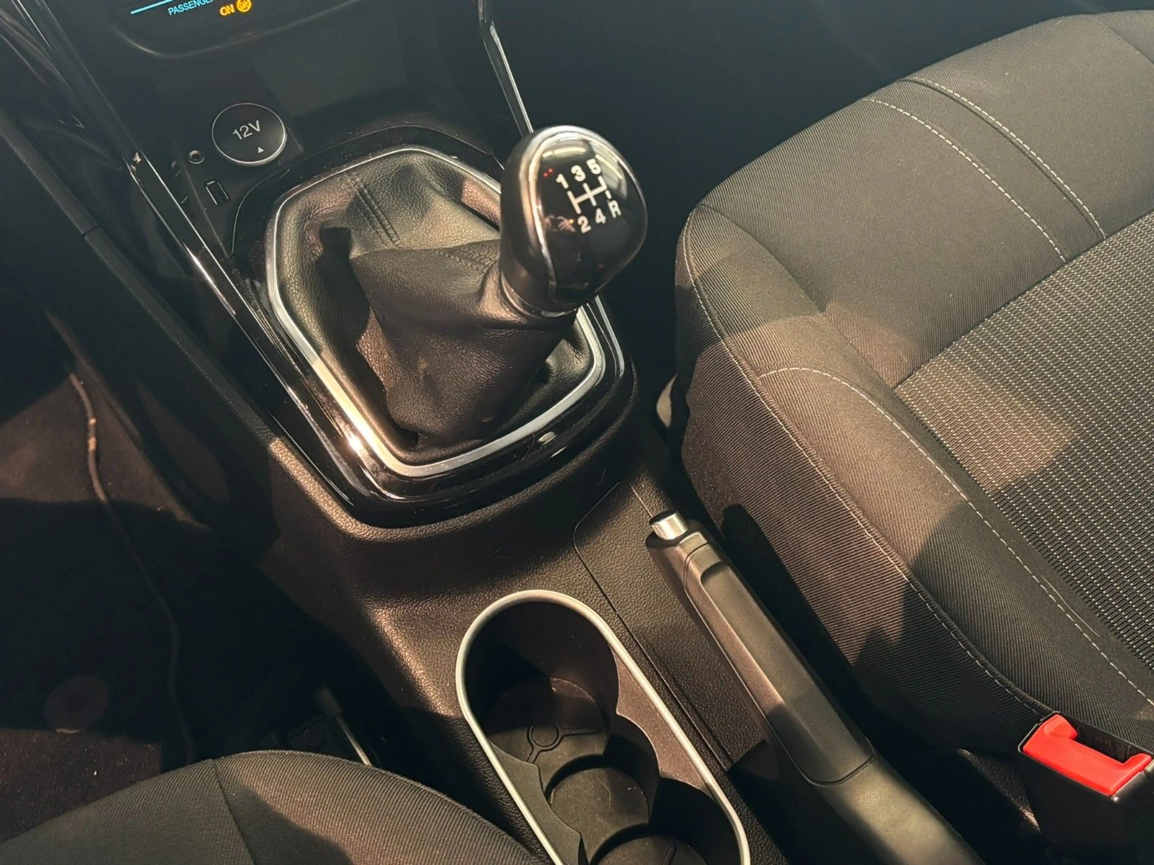 Ford B-Max B-MAX Titanium 120 PS Neuer Motor — photo 22