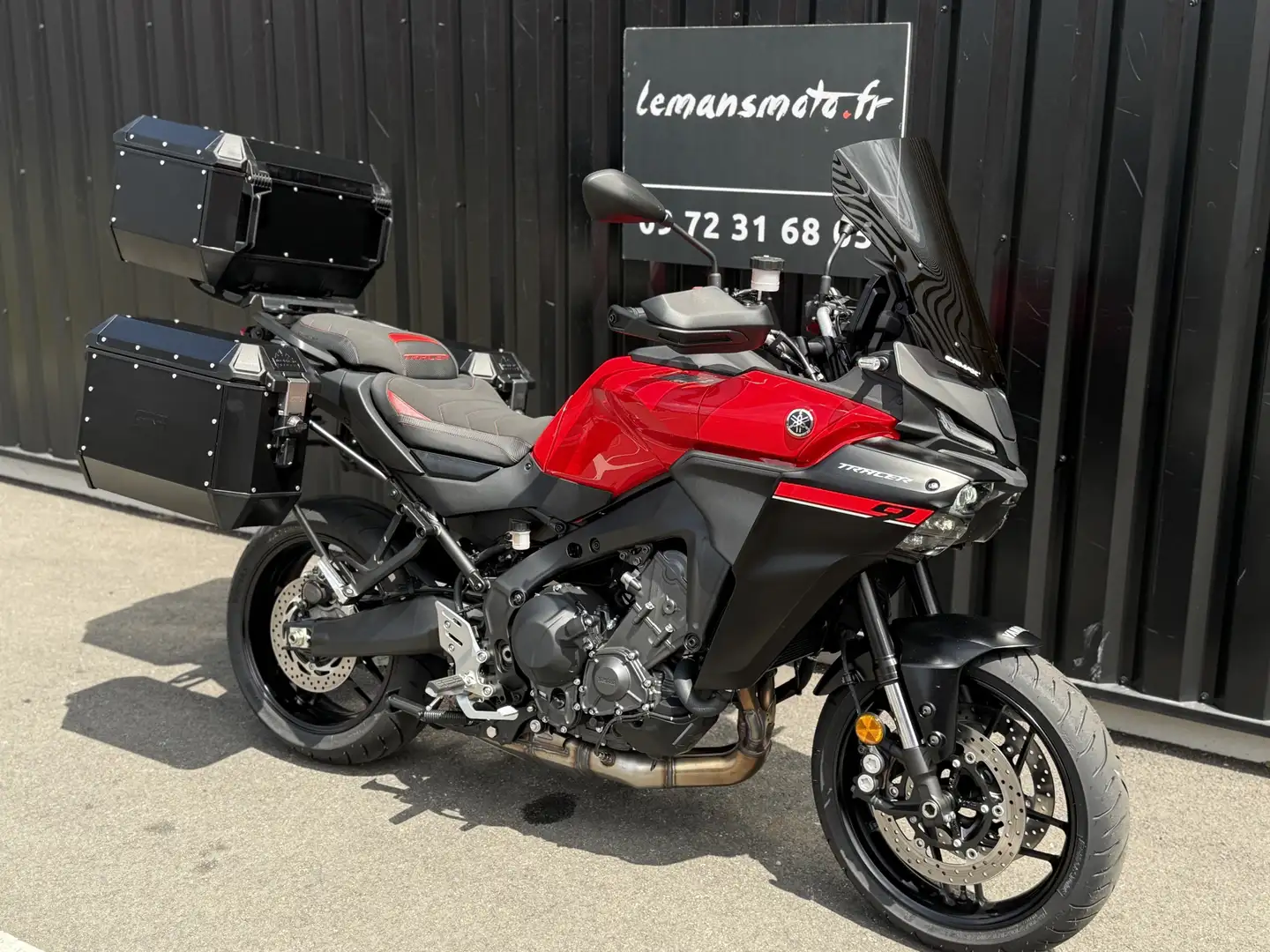 Yamaha Tracer 9 Rojo - 1