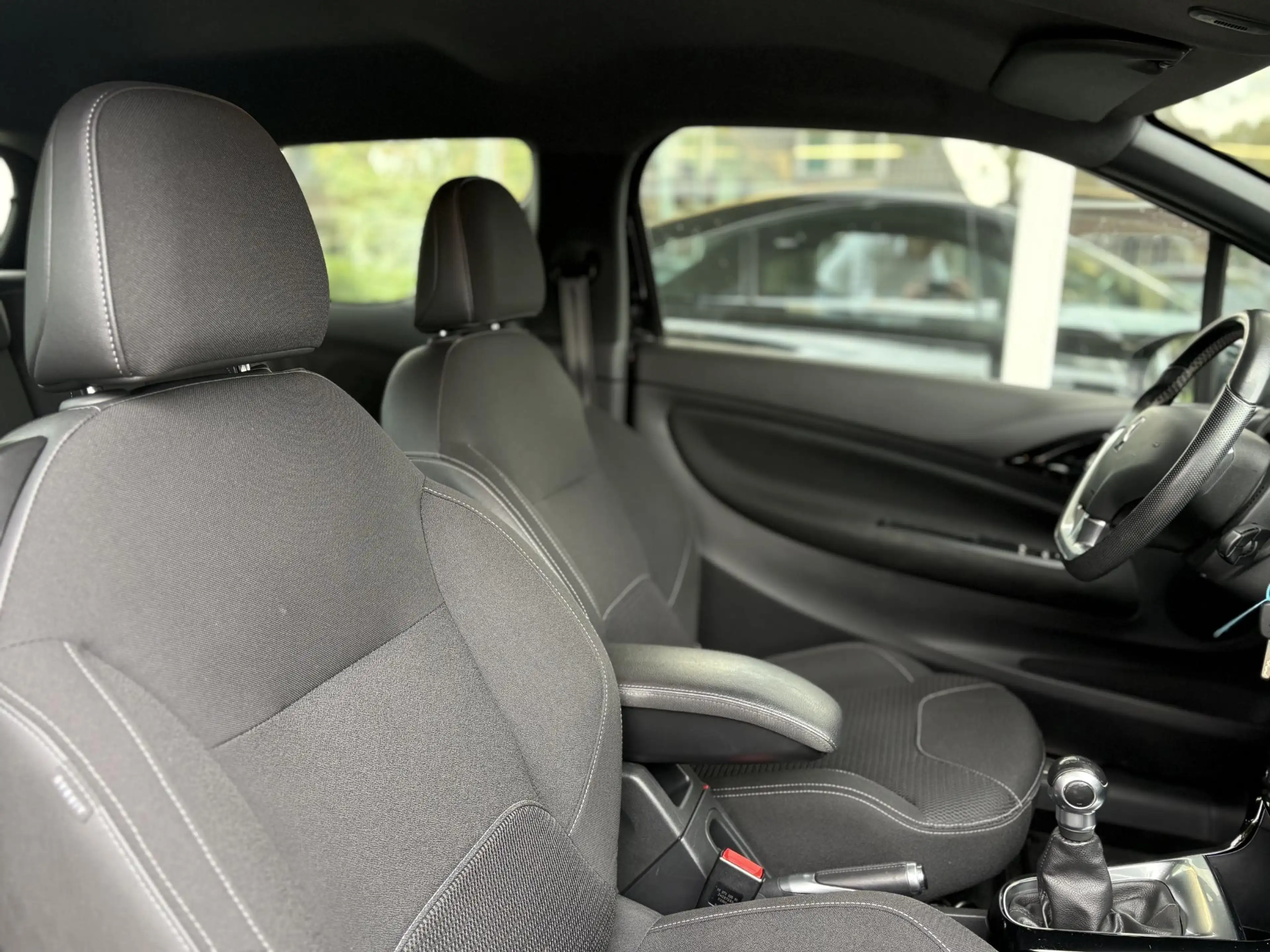 DS Automobiles DS 3 1.2T 110pk Business | Stoelverwarming | Achteruitr — photo 7