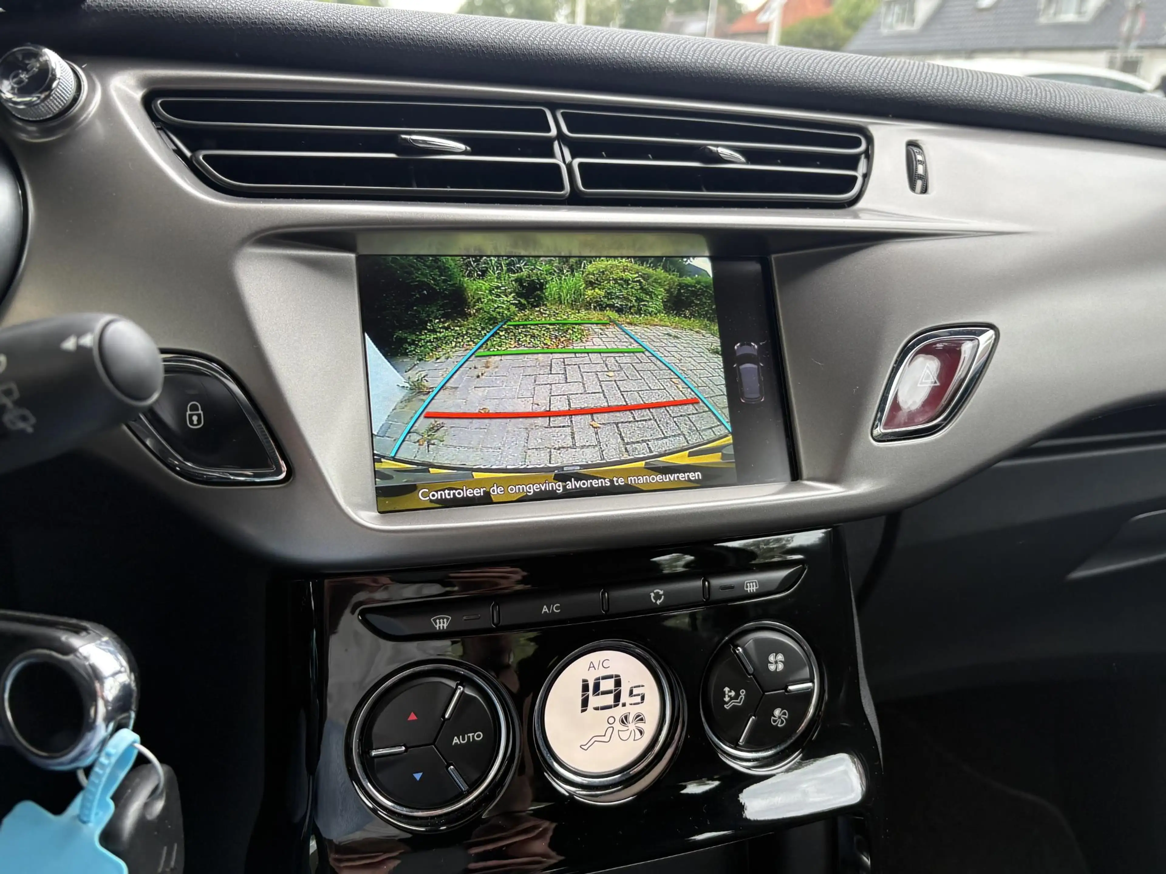 DS Automobiles DS 3 1.2T 110pk Business | Stoelverwarming | Achteruitr — photo 13