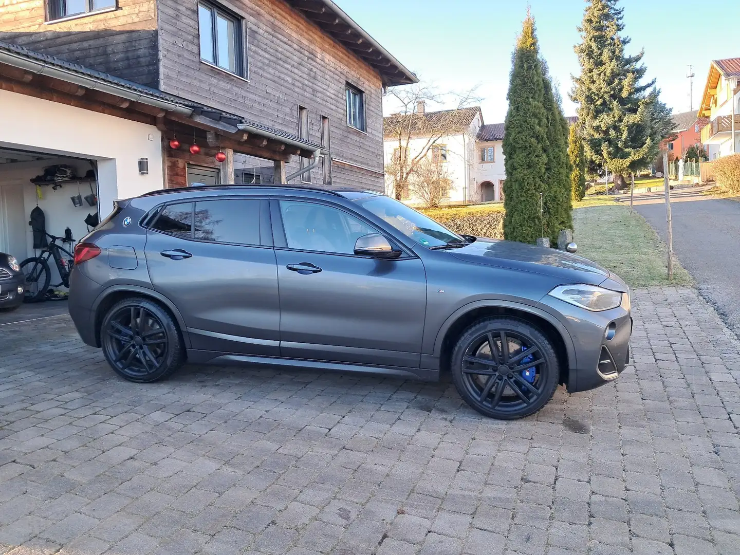 BMW X2 M M35i - 1