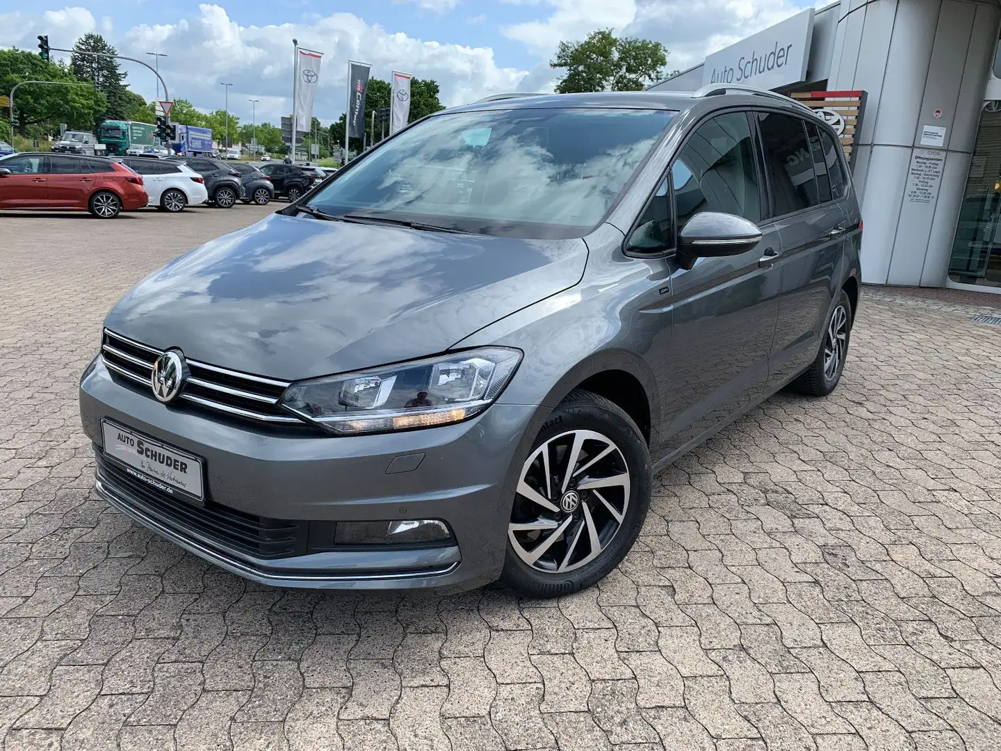 Volkswagen Touran 7-Sitzer Join Grau - 1