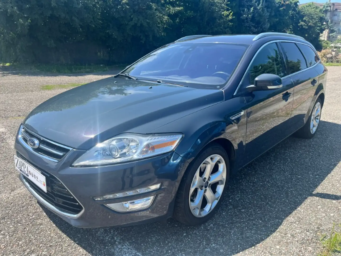 Ford Mondeo Station Wagon 2.0 TDCi Titanium Gri - 1