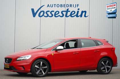 Volvo V40 2.0 T4 Business Sport / NL-Auto / 190 PK / Distrib