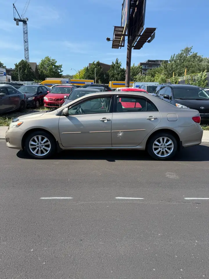 Toyota Corolla снимка Toyota Corolla