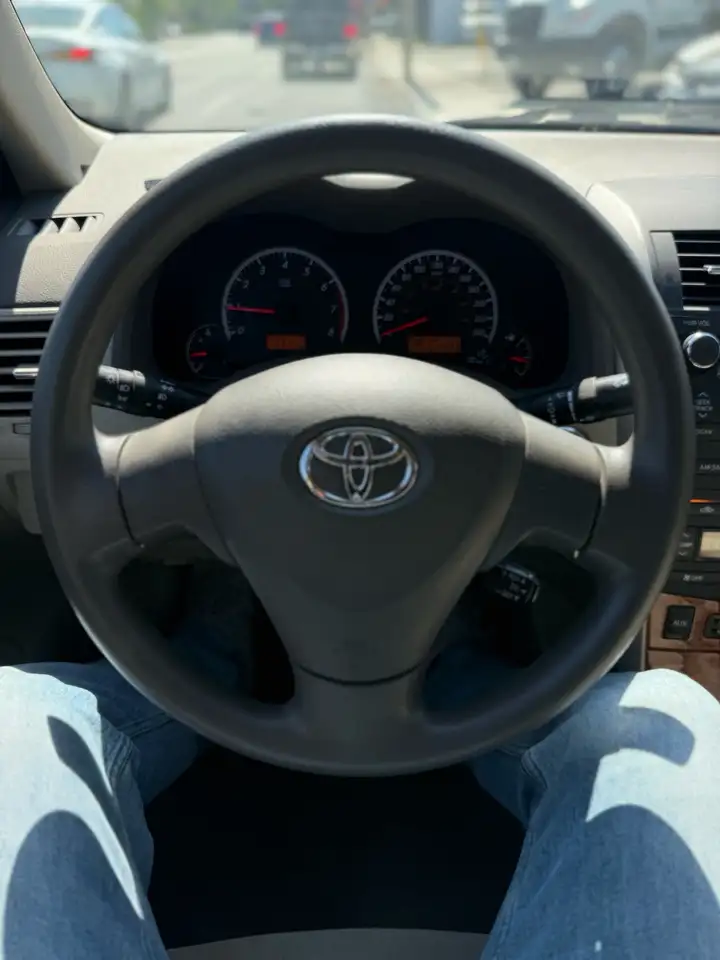 Toyota Corolla снимка Toyota Corolla