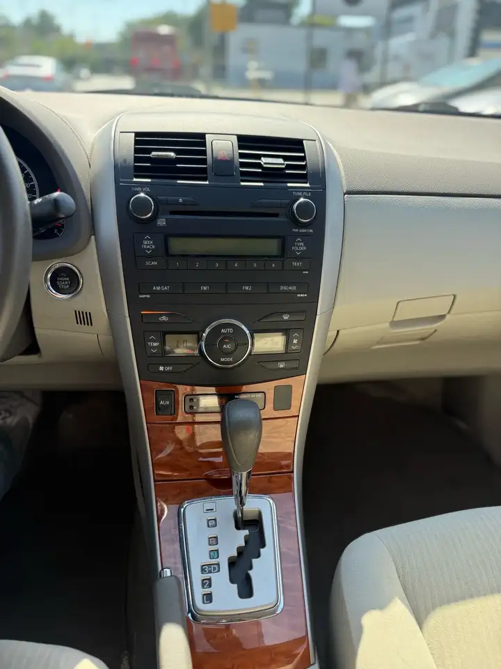 Toyota Corolla снимка Toyota Corolla