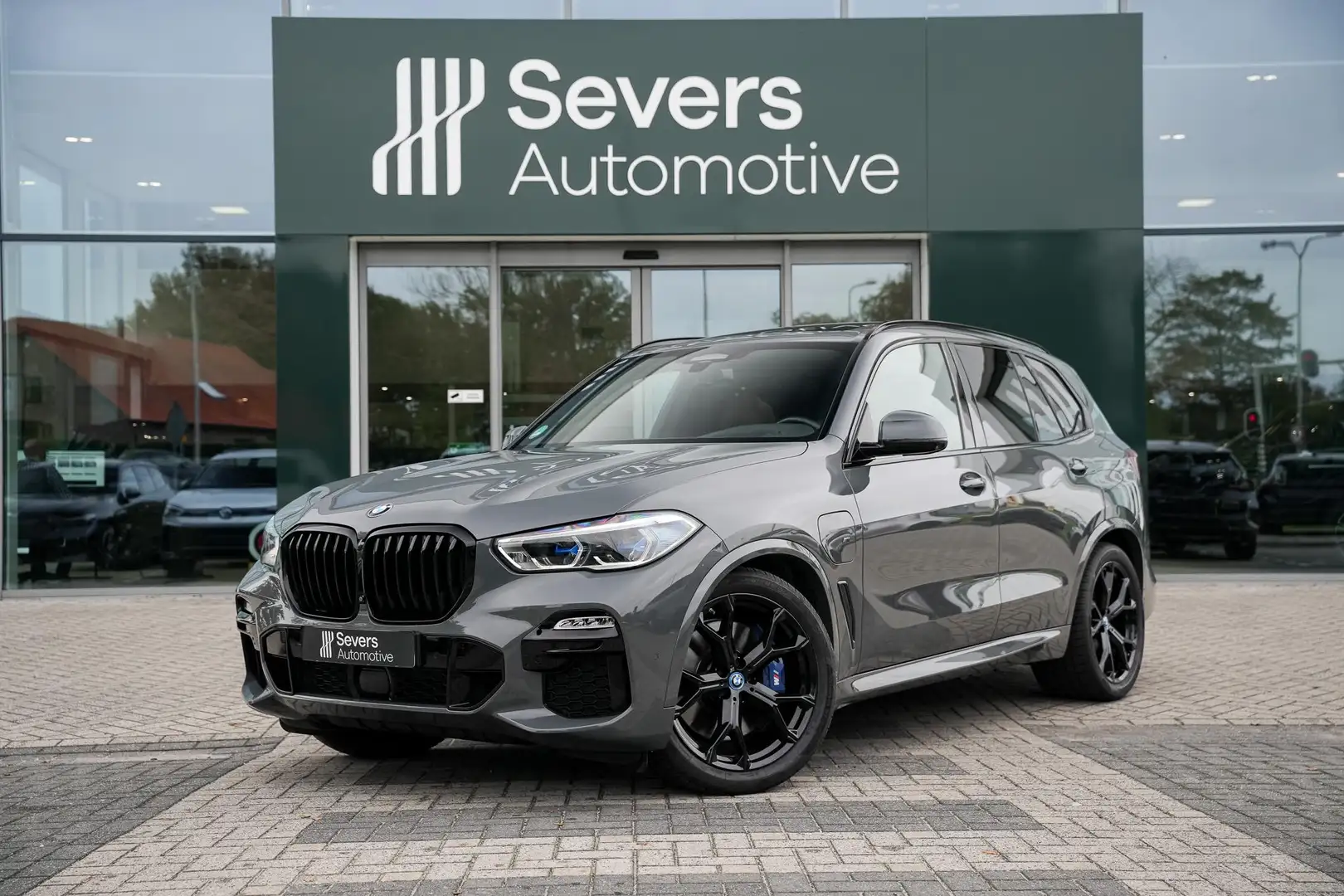 BMW X5 xDrive45e High Executive l Grigrio Telesto l Activ Grijs - 1