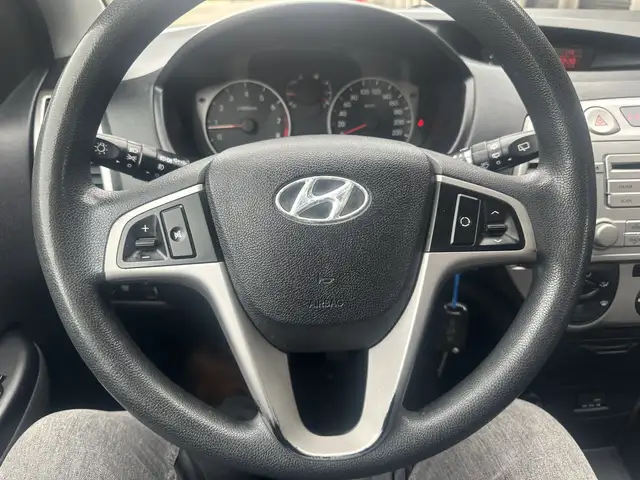Hyundai I20 view 13