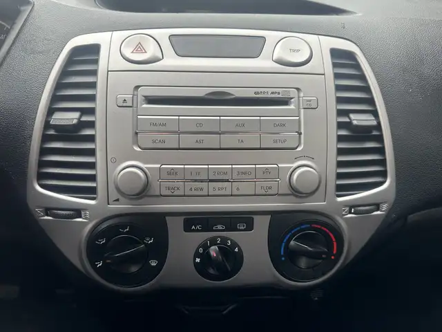 Hyundai I20 view 7