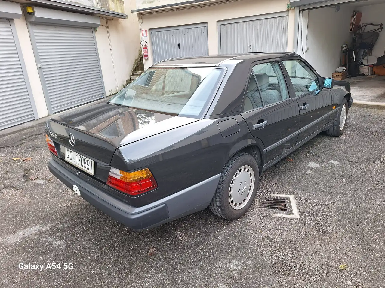 Mercedes-Benz 200 124021 10 200E, foto 5