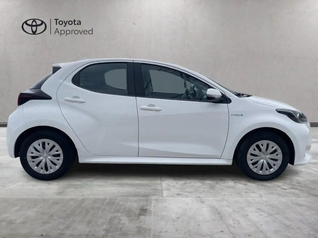 Toyota Yaris 1.5 Hybrid 5 porte Active, миниатюра 4