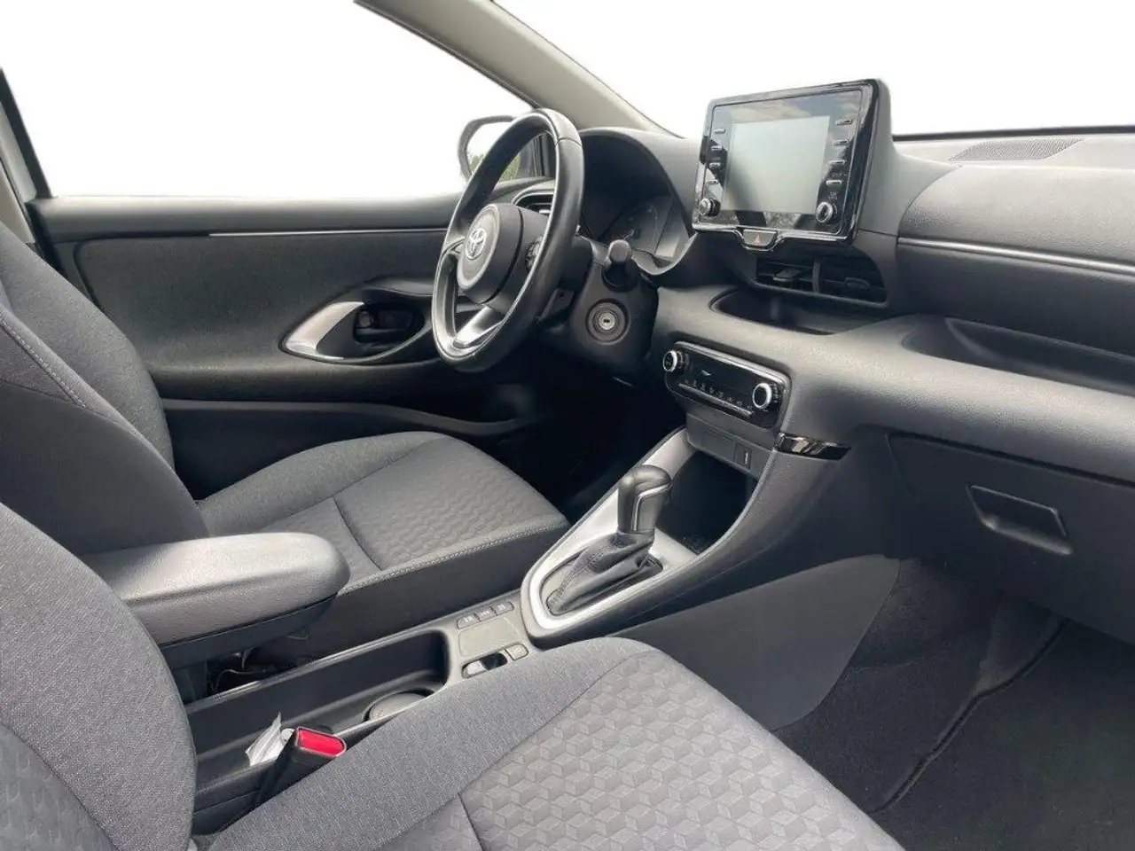 Toyota Yaris 1.5 Hybrid 5 porte Active, миниатюра 15