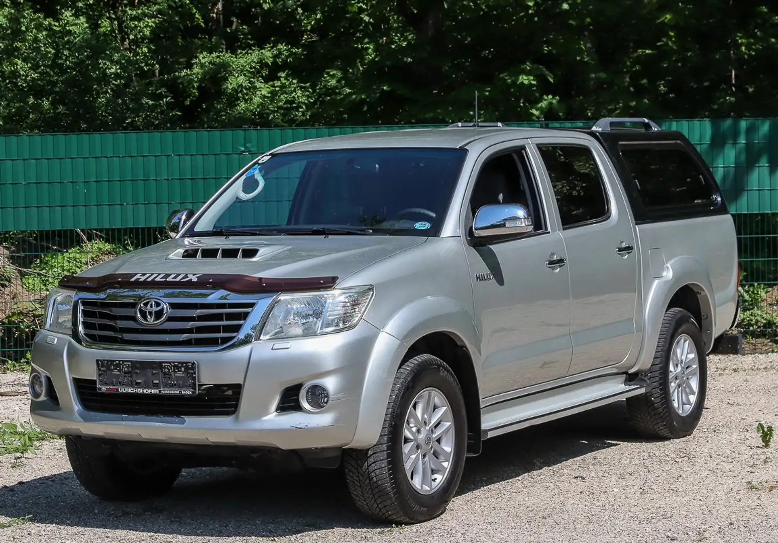 Toyota Hilux 3.0 D4D Automatik Plateado - 1