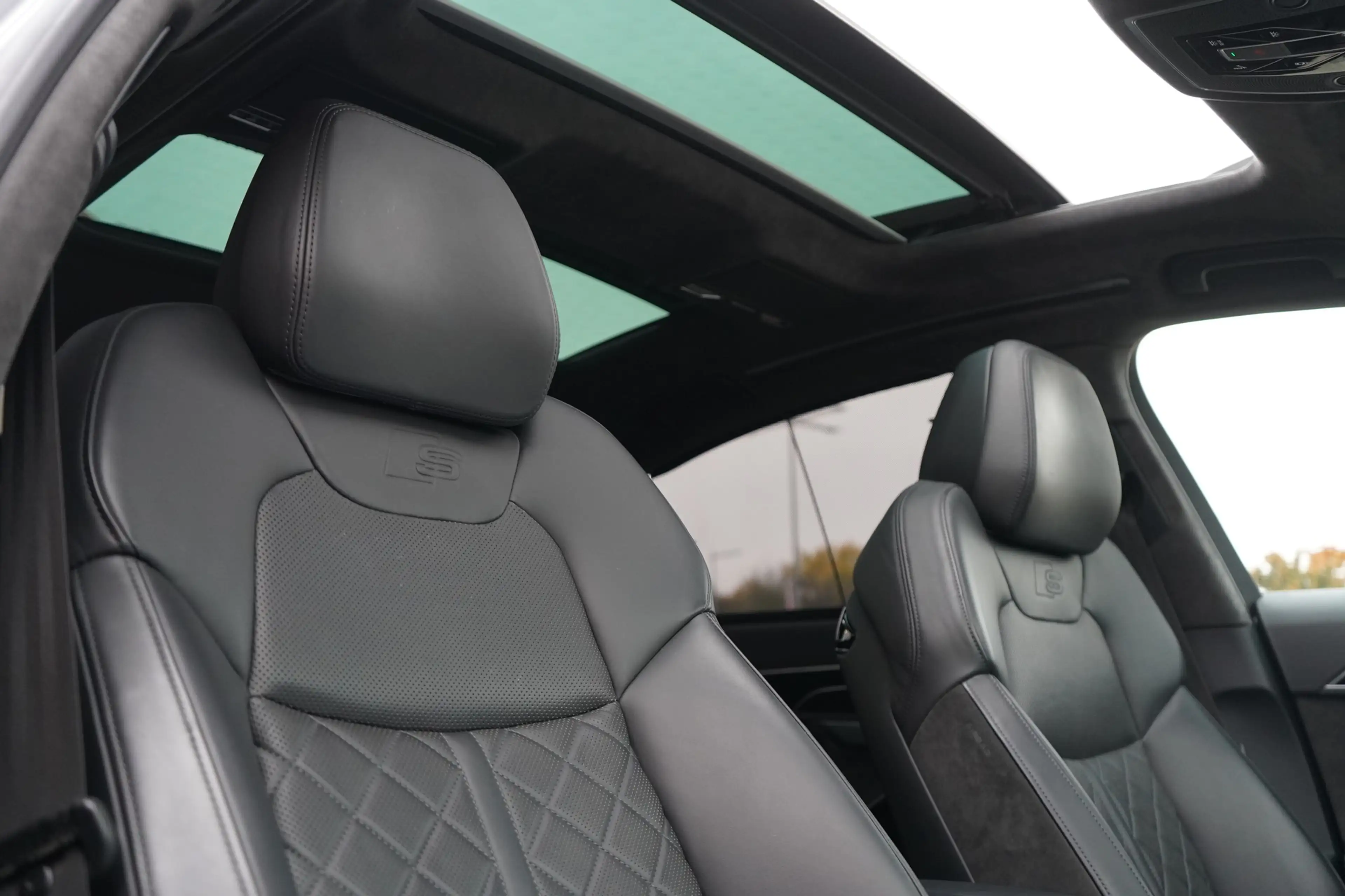 Audi A8 A8L 50 3.0 TDI quattro S-Line Laser Standheizung — photo 9