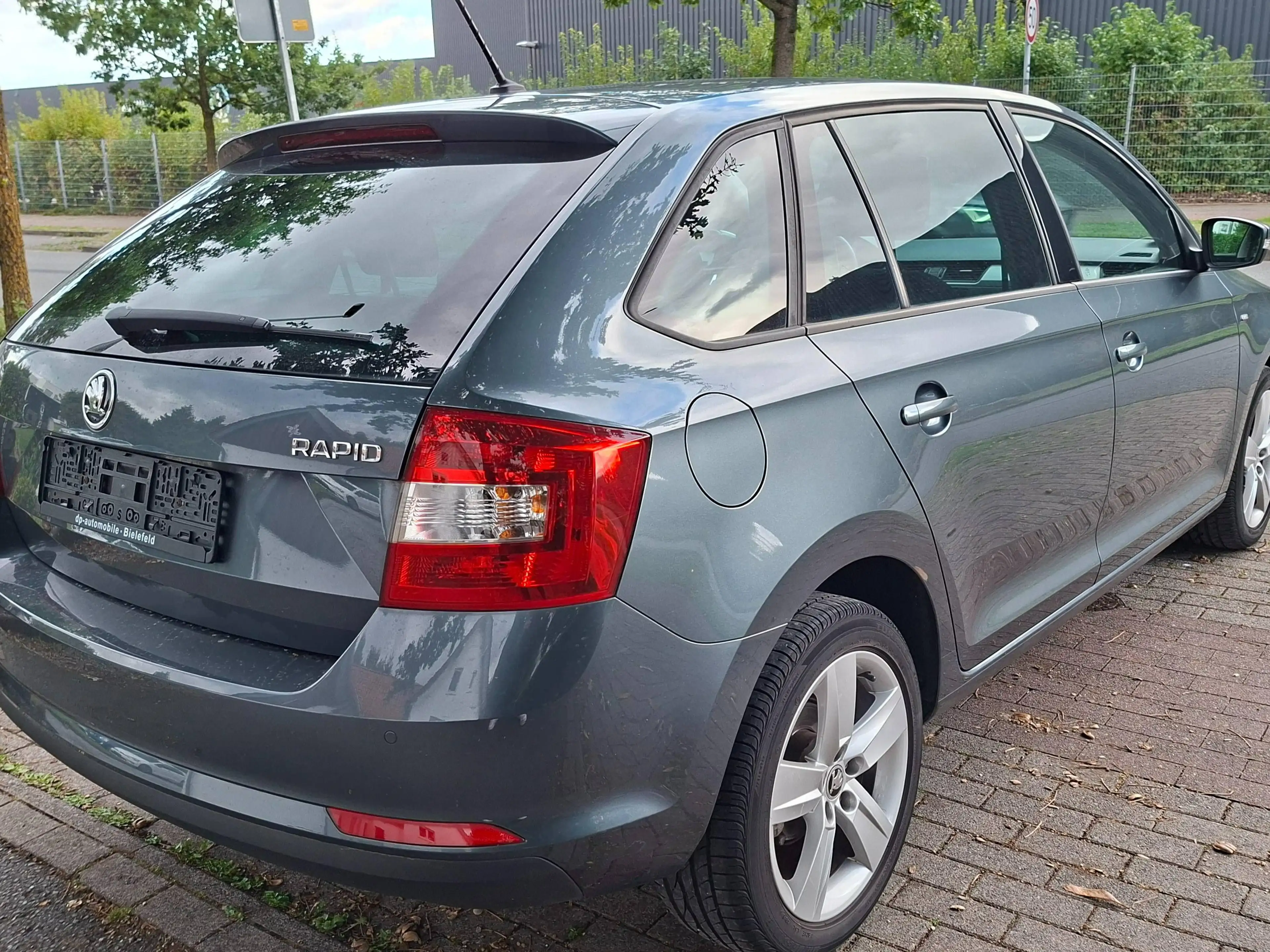 Skoda Rapid/Spaceback Rapid 1.2 TSI Drive -Navi-Carplay-Multi-ACC-TOP — photo 3