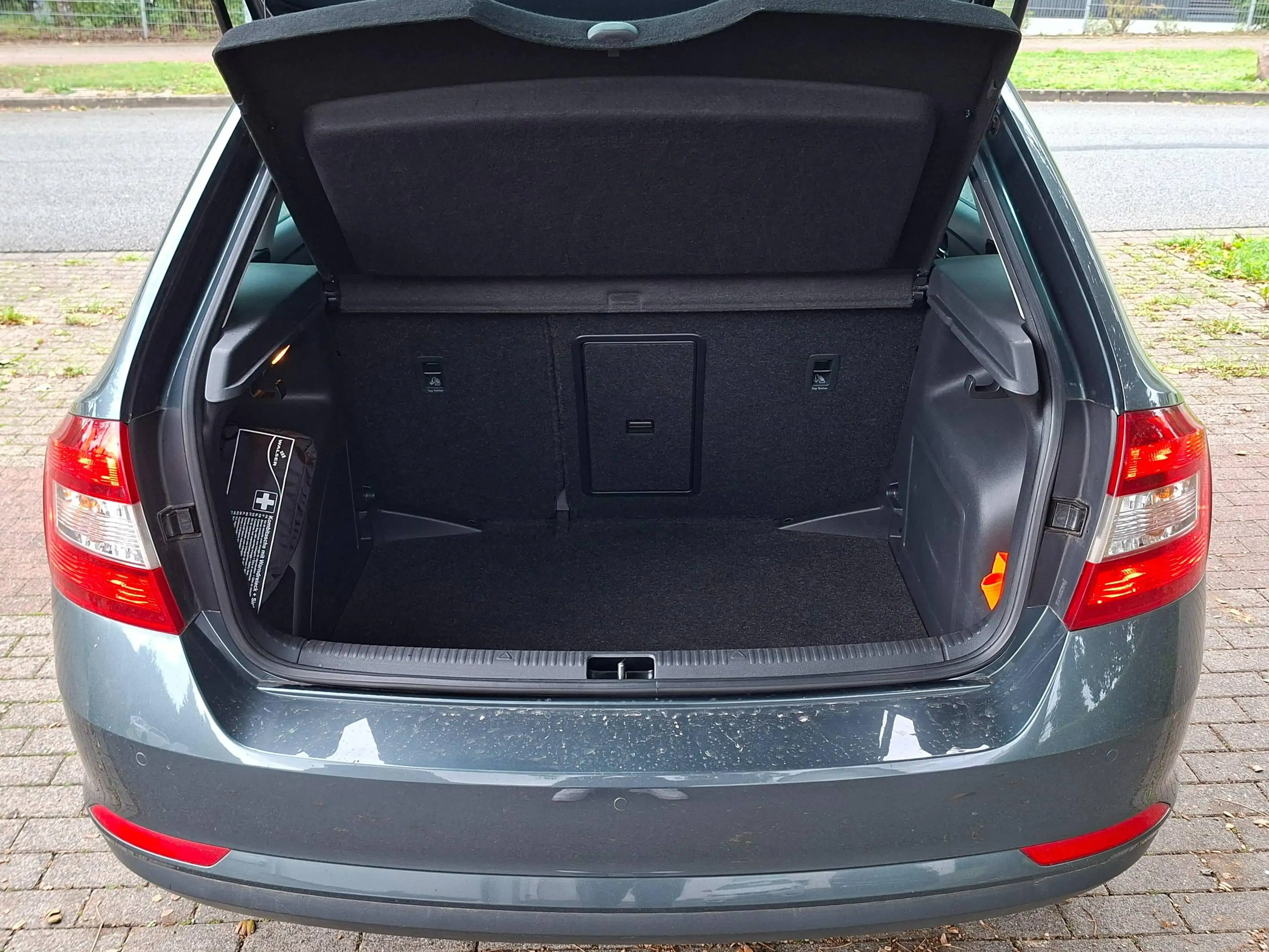 Skoda Rapid/Spaceback Rapid 1.2 TSI Drive -Navi-Carplay-Multi-ACC-TOP — photo 10