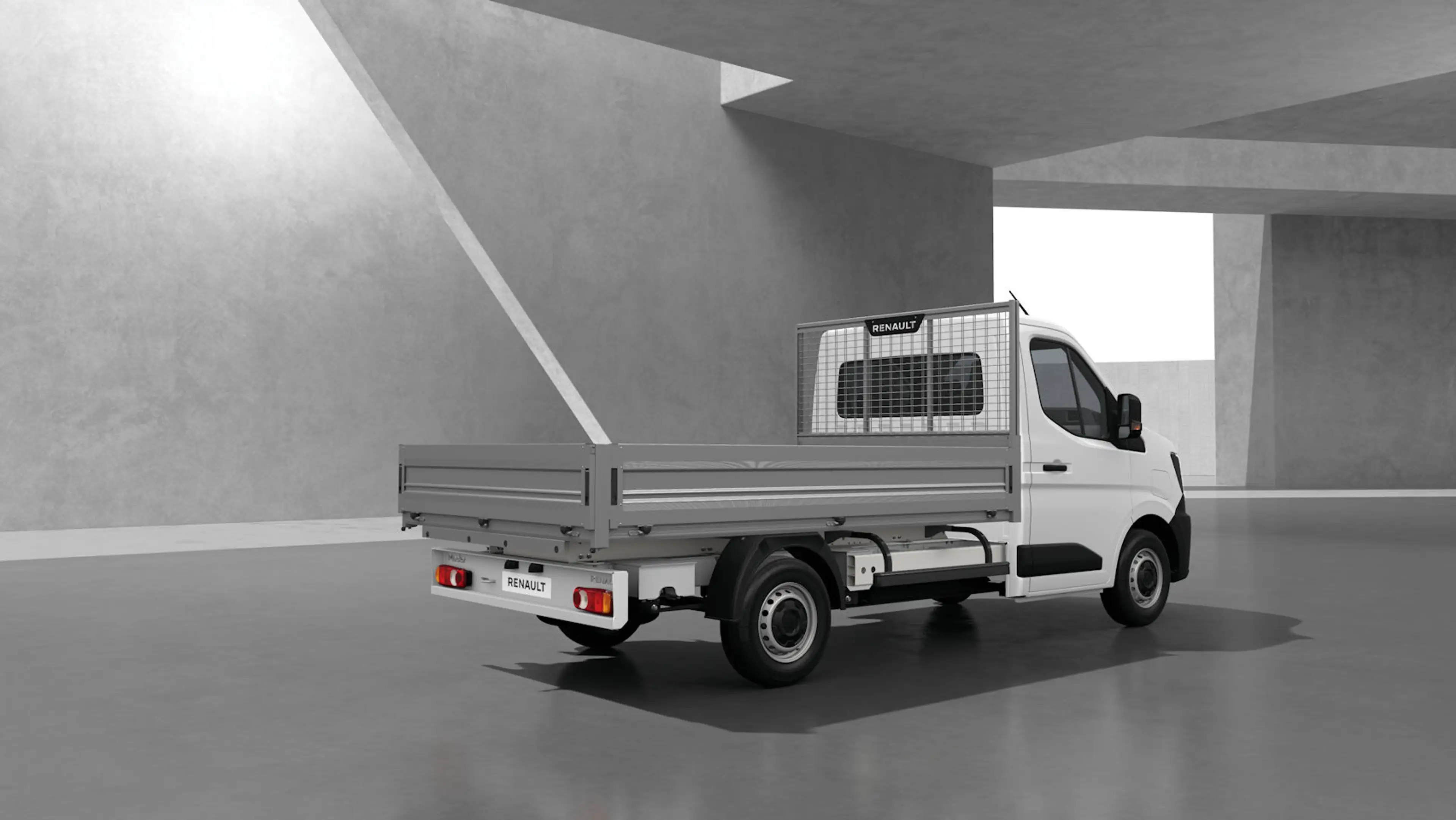 Renault Master Chassis Cabine L2H1 T35 E-TECH Electric 140 Long R — photo 2