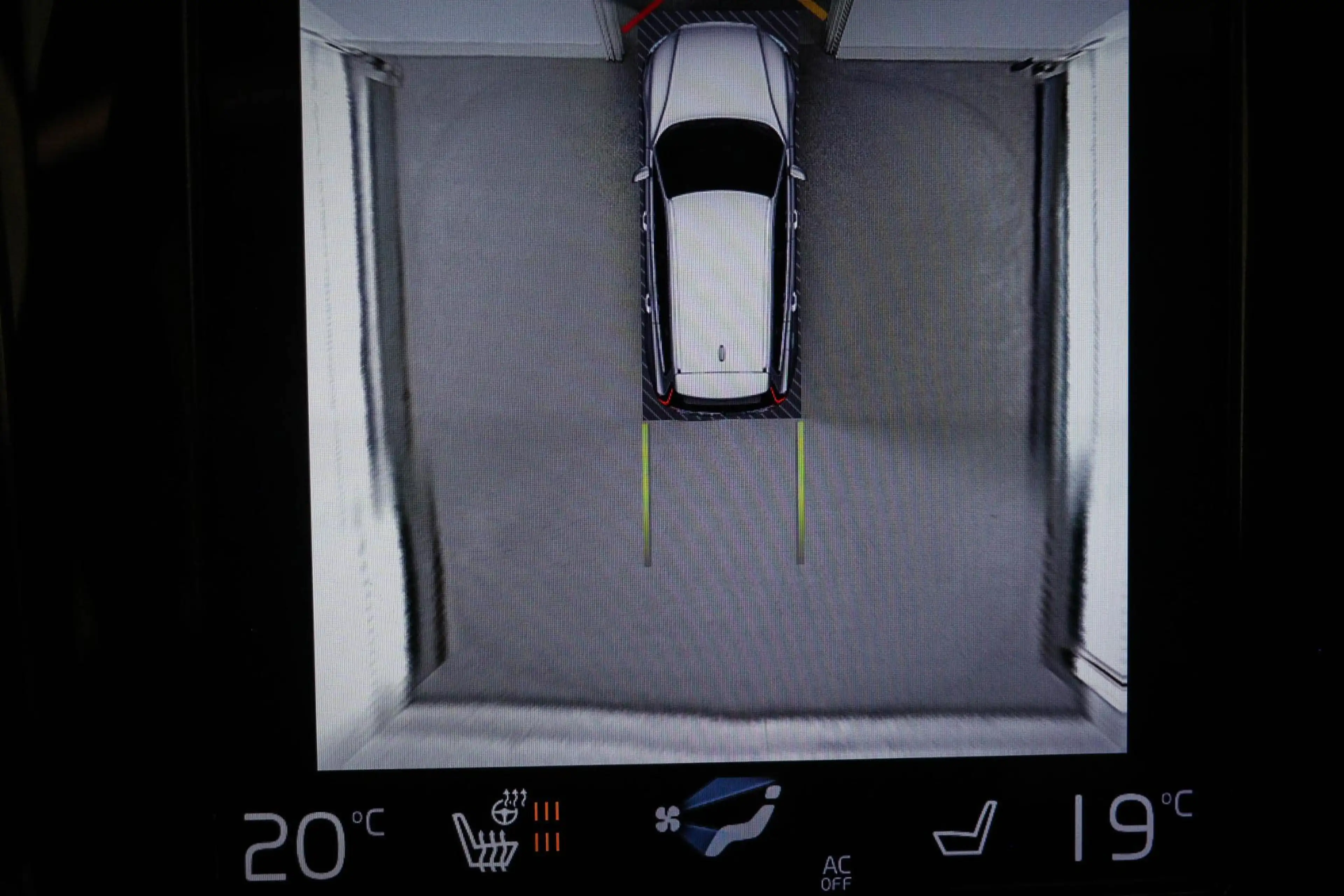 Volvo V60 2.0 T8 Twin Engine AWD Polestar Engineered | PANOR — photo 11